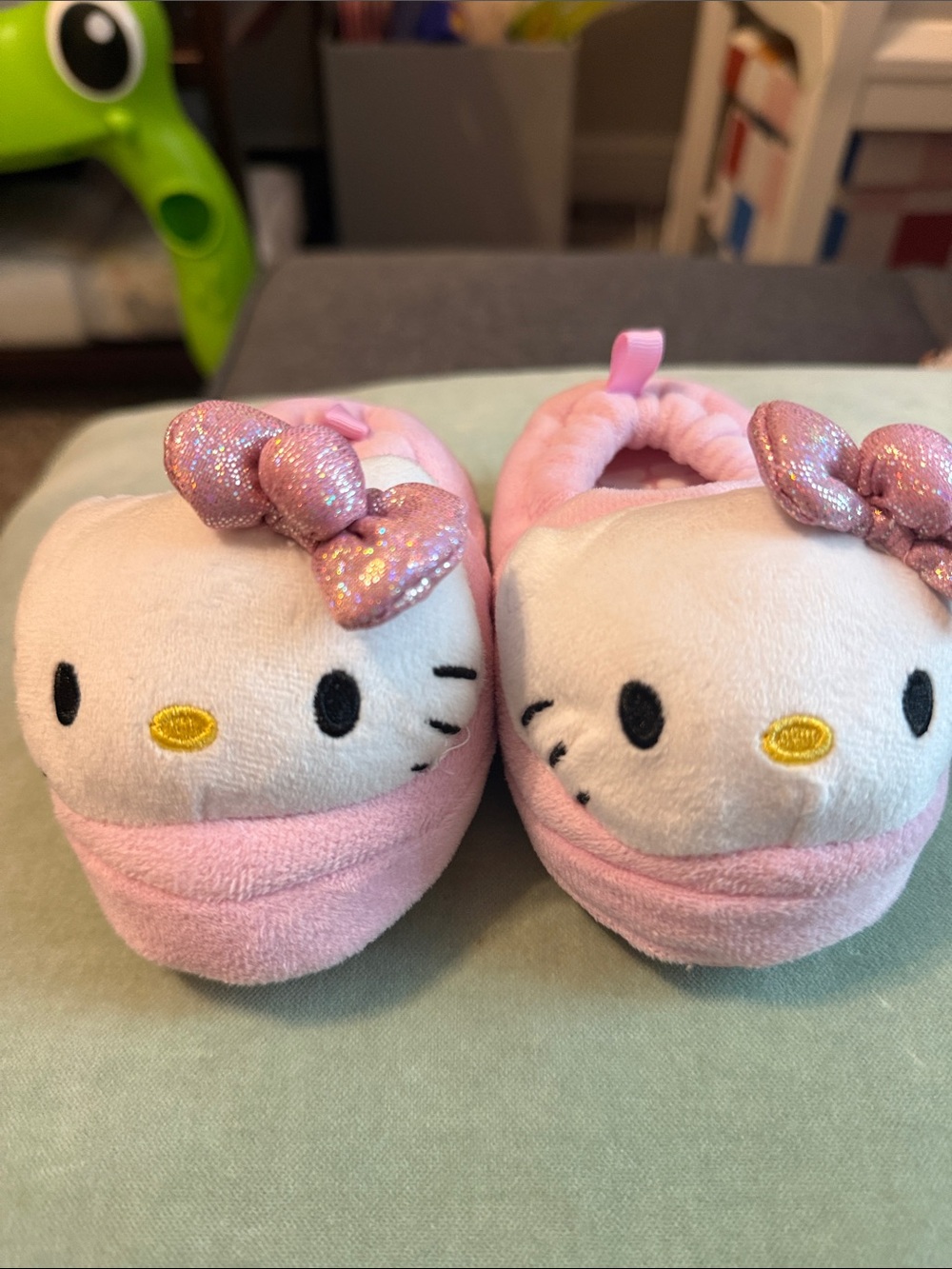 Sanrio Hello Kitty Pink Plush Baby Slippers with Sparkly Bows